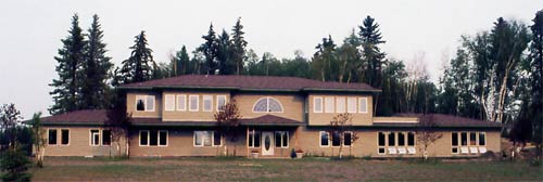 Hunter Residence Devon, AB
